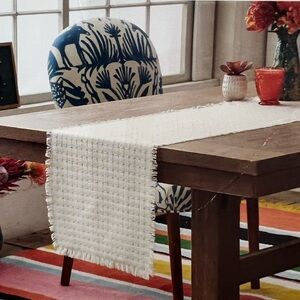 Table Runner Cream & Gold